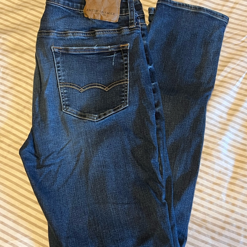 American Eagle Outfitters Men's Dark Blue Straight Jeans